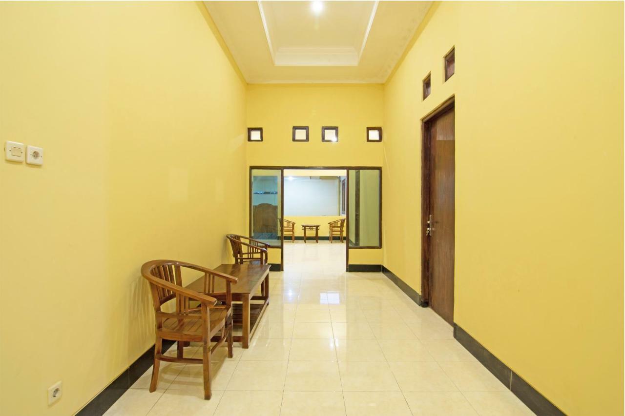 Oyo 931 Dara Dewi Homestay Yogyakarta Exterior foto