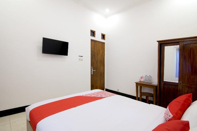 Oyo 931 Dara Dewi Homestay Yogyakarta Exterior foto