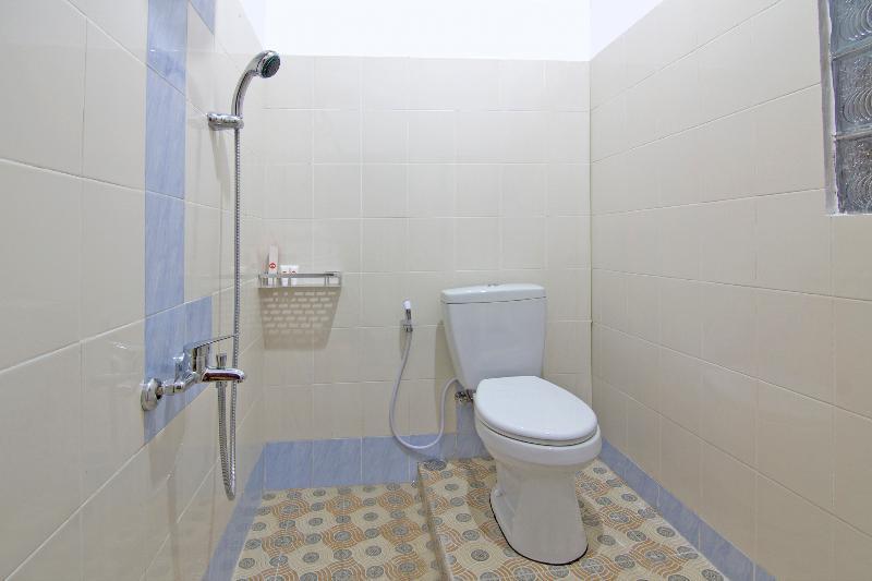 Oyo 931 Dara Dewi Homestay Yogyakarta Exterior foto